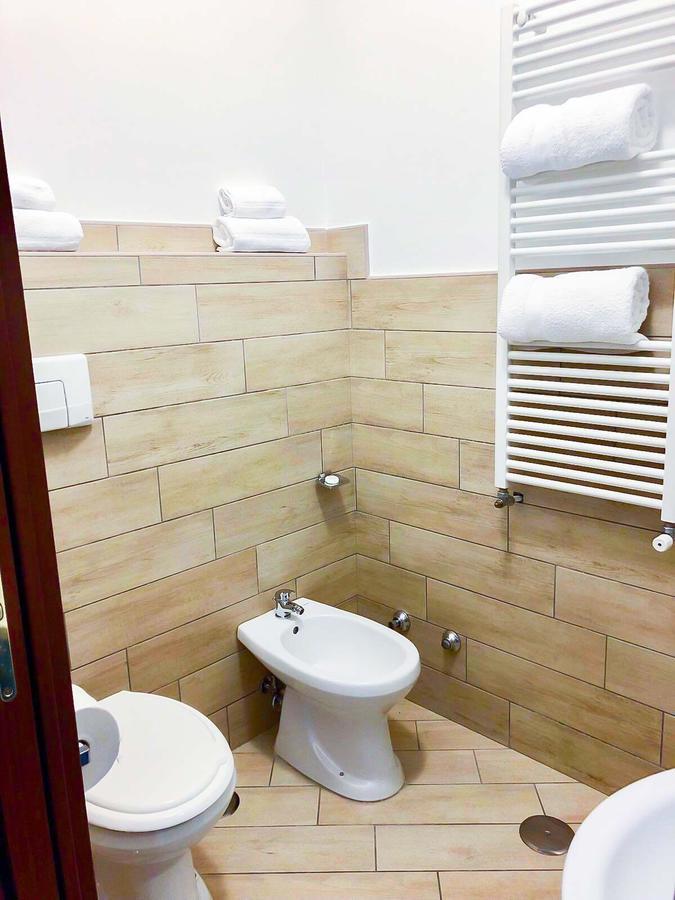 Holiday Garibaldi Bed & Breakfast Napoli